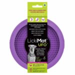 LickiMat UFO nuolumatto imukupeilla 209855_LickiMat_UFO_Slickmatta_till_Hund_Lila
