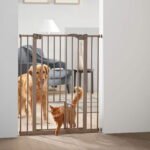 savic-dog-barrier-with-door-03