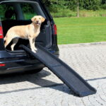 Trixie Autoramppi 40 x 156 cm, 4,5 kg, musta trixie-bilramp-40-x-156-cm-e9